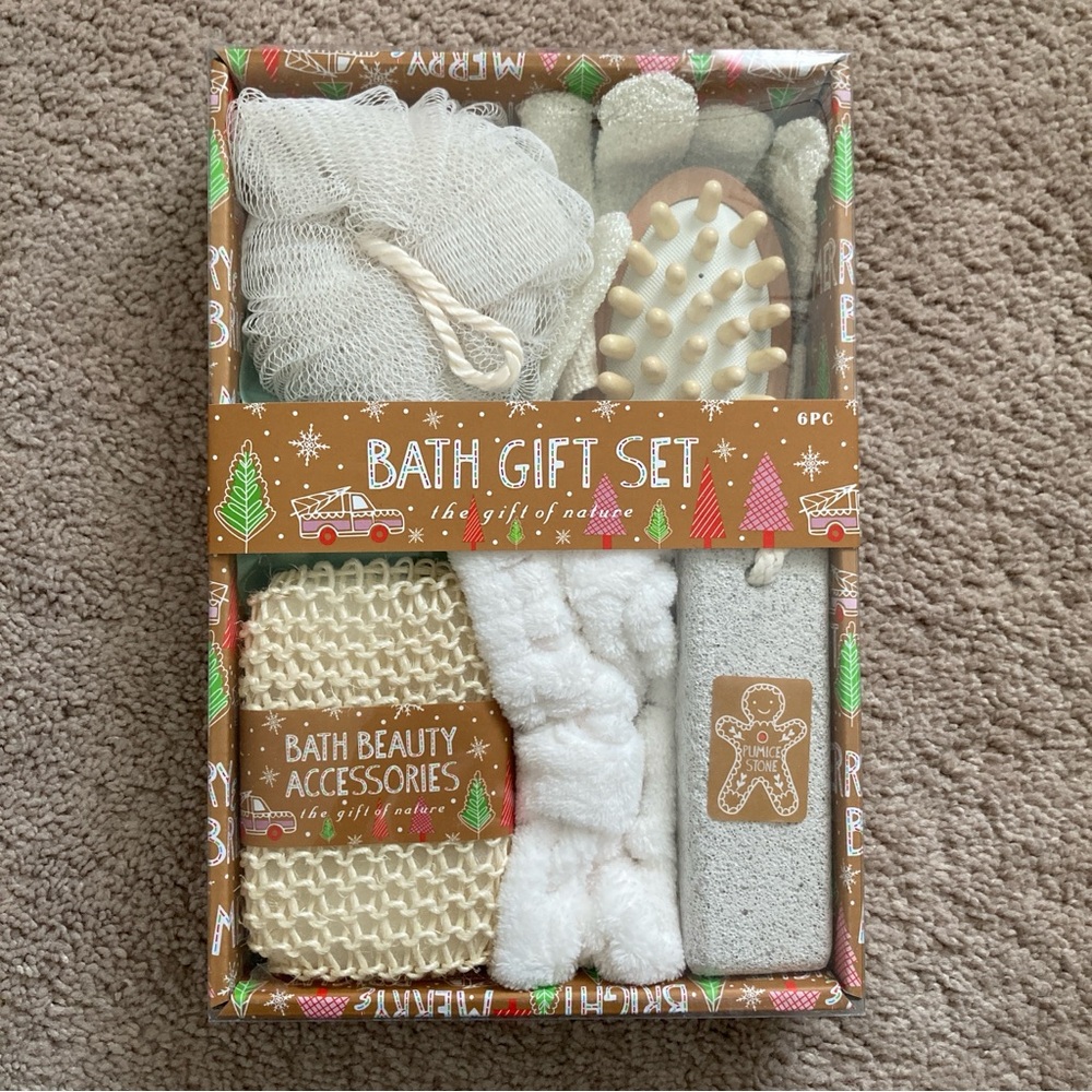 NEW bath gift set
